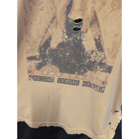 Stevie Nicks Large Women's Concert Distressed T-Shirt Madison Square Garden - Picture 3 of 6